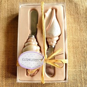 Kate Aspen Pink Pearlescent Shell Spreaders